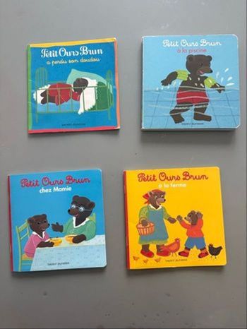 Lot de 6 livres Petit Ours Brun et 5 figurines 