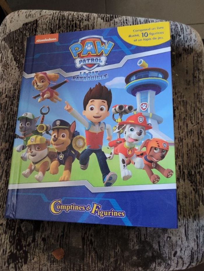 Coffret paw patrol pat patrouille 10 figurines