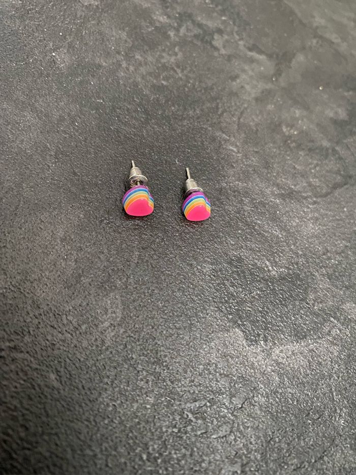 Boucles d’oreilles cœur multicolores - photo numéro 3