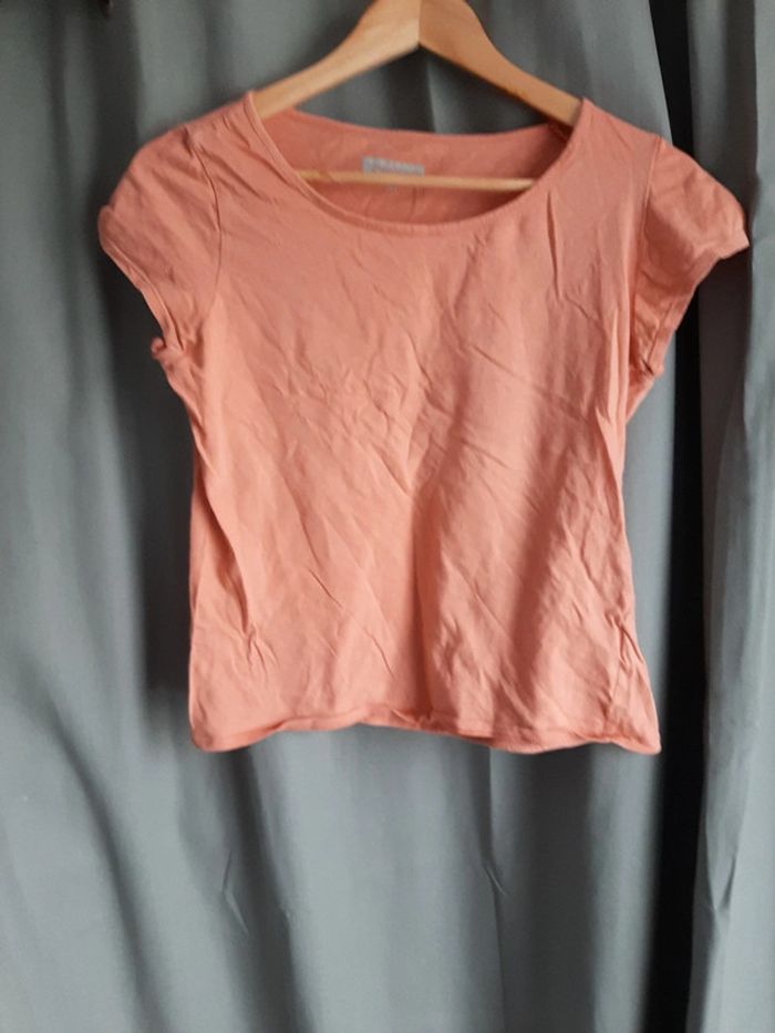 T-shirt manches courtes taille M