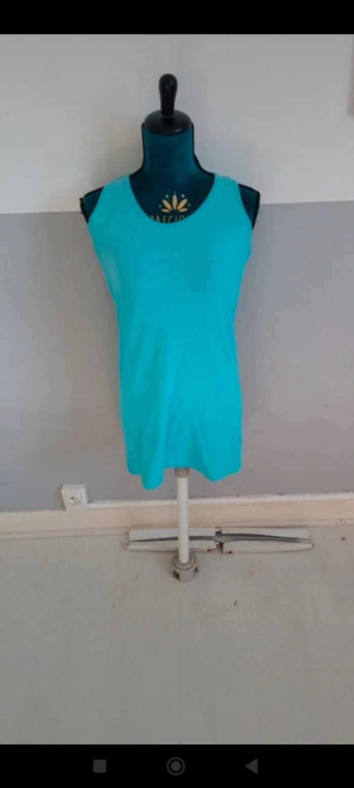 Débardeur femme taille XL en très bon état marque Cool Attitude