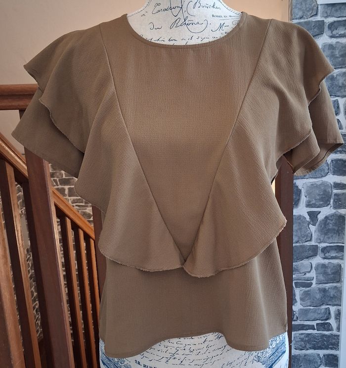 Blouse courte fluide kaki - photo numéro 1