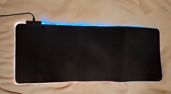 Grand tapis de souris LED