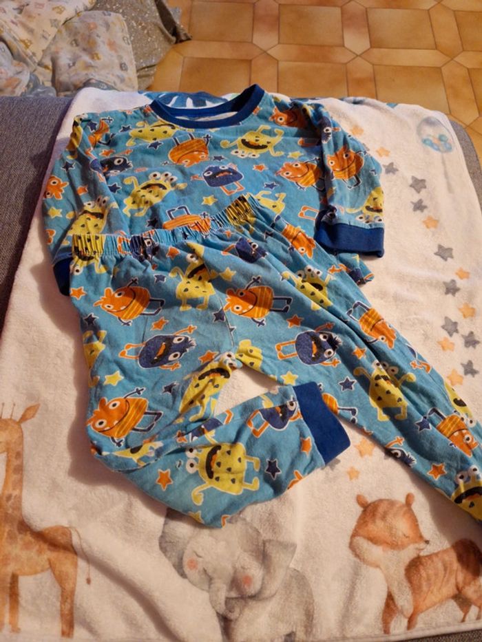 Pyjama monstres - photo numéro 2