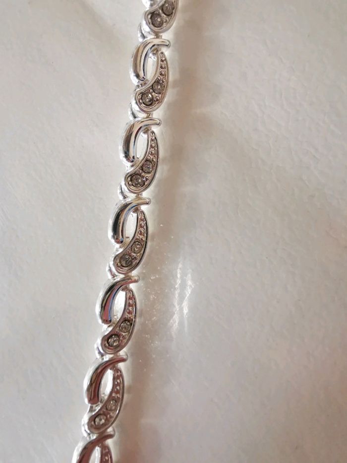 Bracelet argentée et strass - photo numéro 4