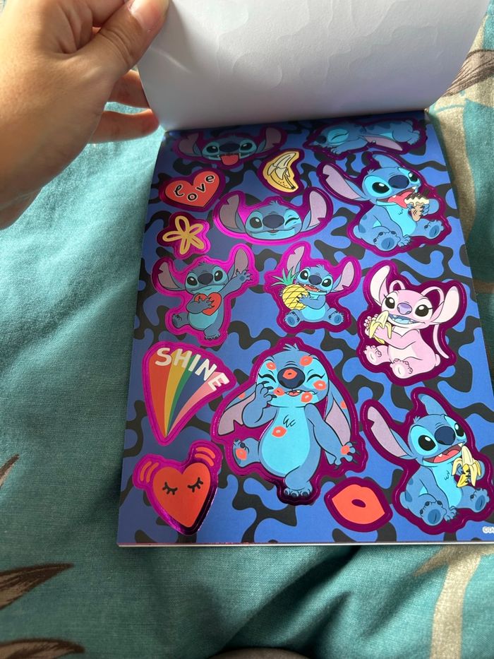 Plaquettes / petit livre gommettes / stickers stitch et Angel - photo numéro 7