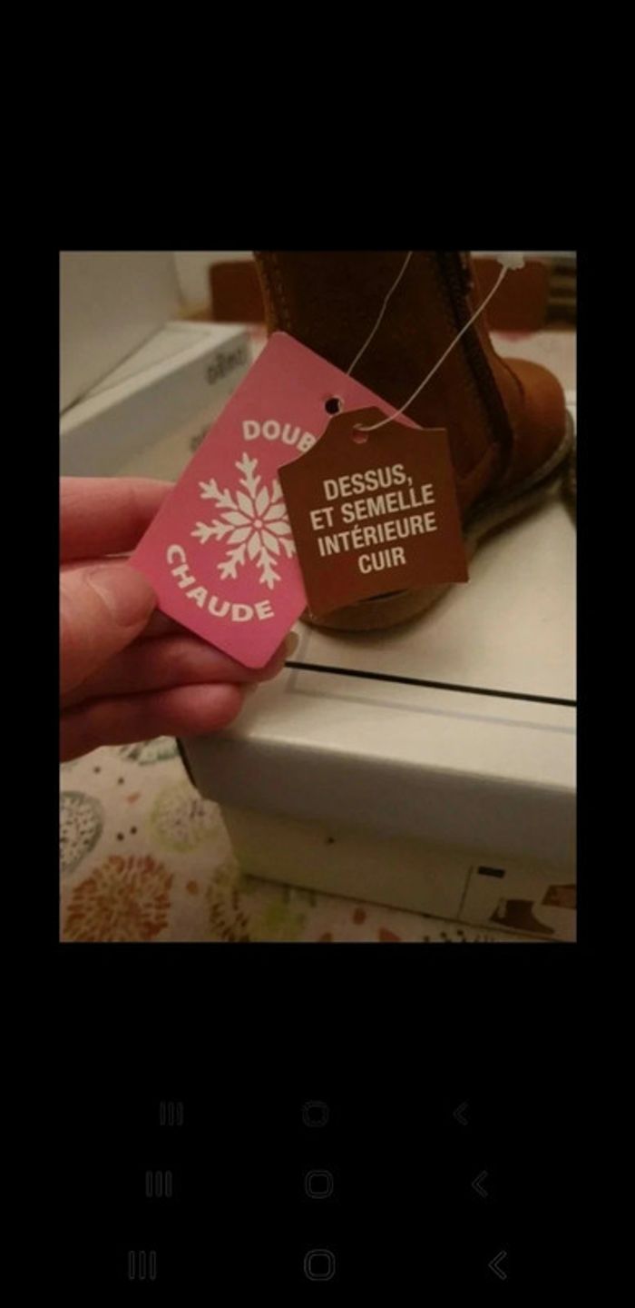 Bottes neuves chaudes cuir taille 20 - photo numéro 8