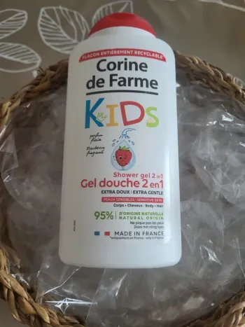 Gel douche enfant fraise 300 ml