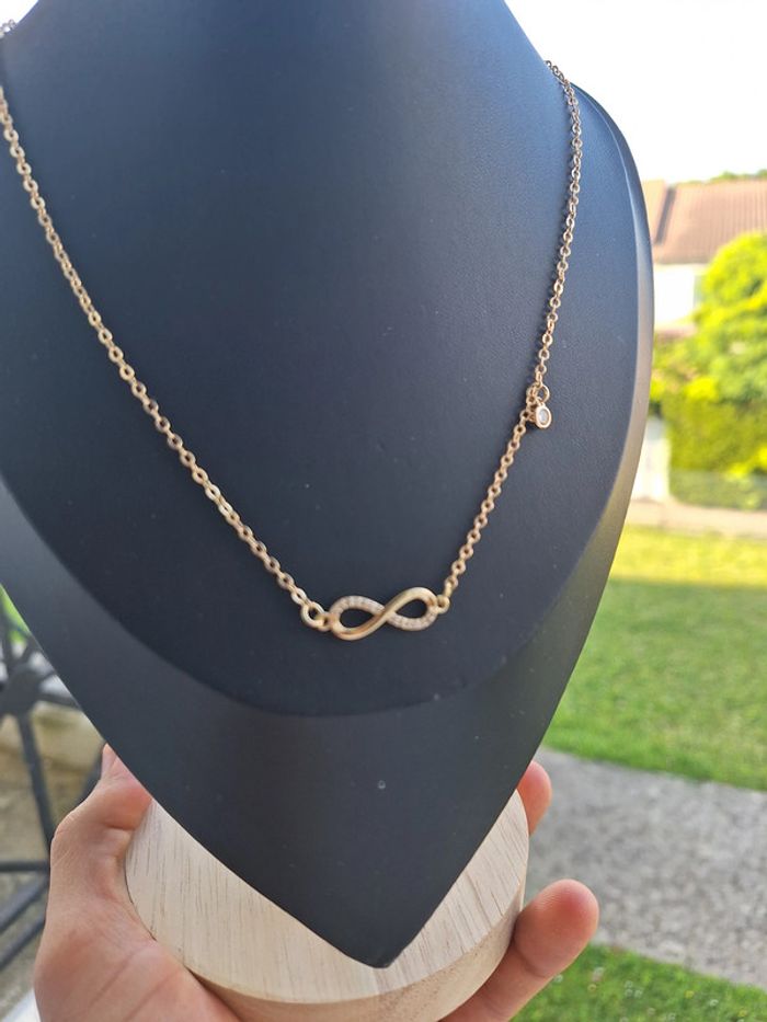 Collier dorée en acier inoxydable pendent infini avec strass minimaliste - photo numéro 4