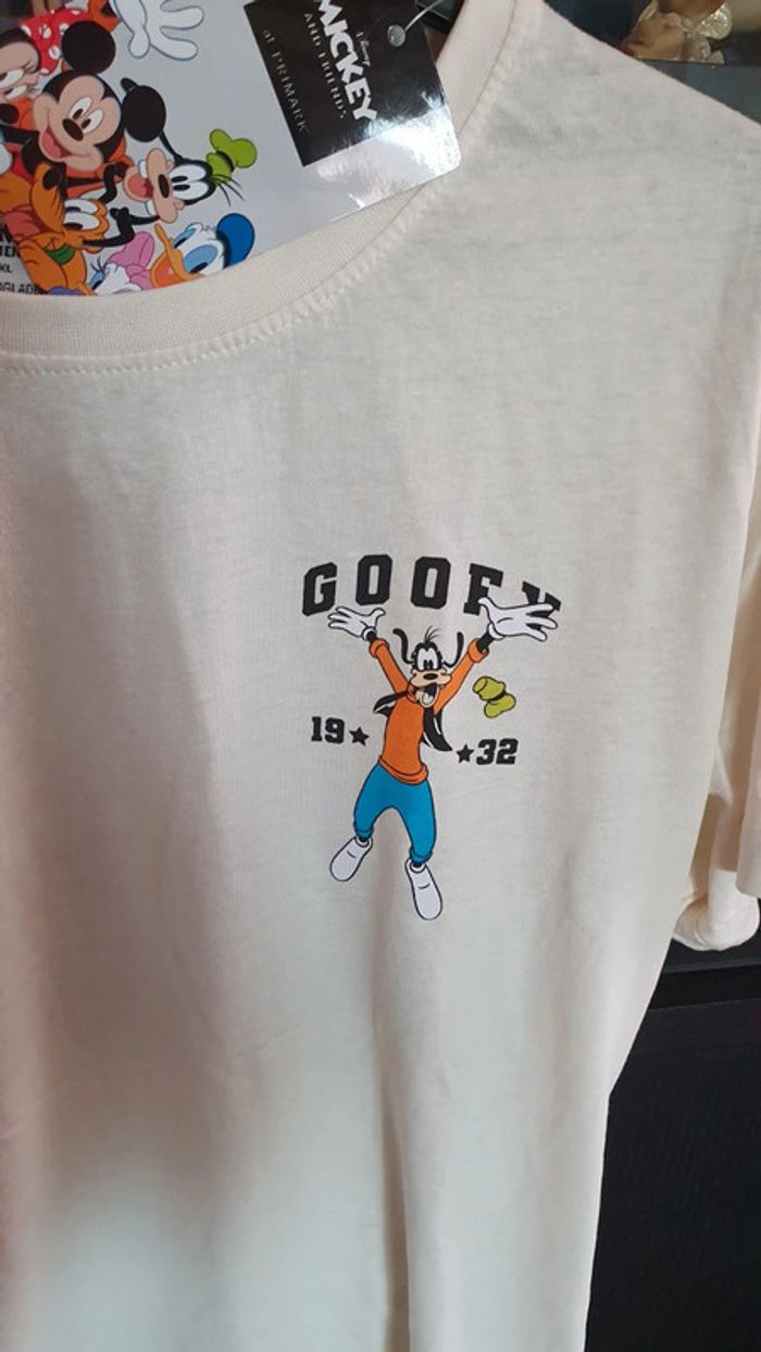 T-shirt Disney taille XL - photo numéro 3