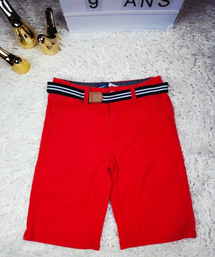 Bermuda slim rouge Garçon taille 9 ans marque Okaidi 🎸 - photo numéro 2