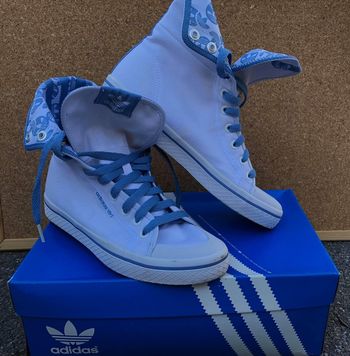 Baskets Adidas