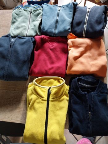 Lot pulls/sweats 10 ans