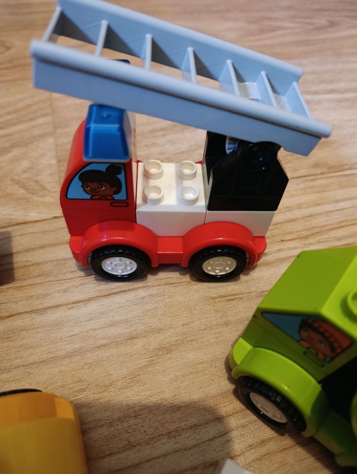 Mes premiers véhicules Duplo 10886 - photo numéro 4