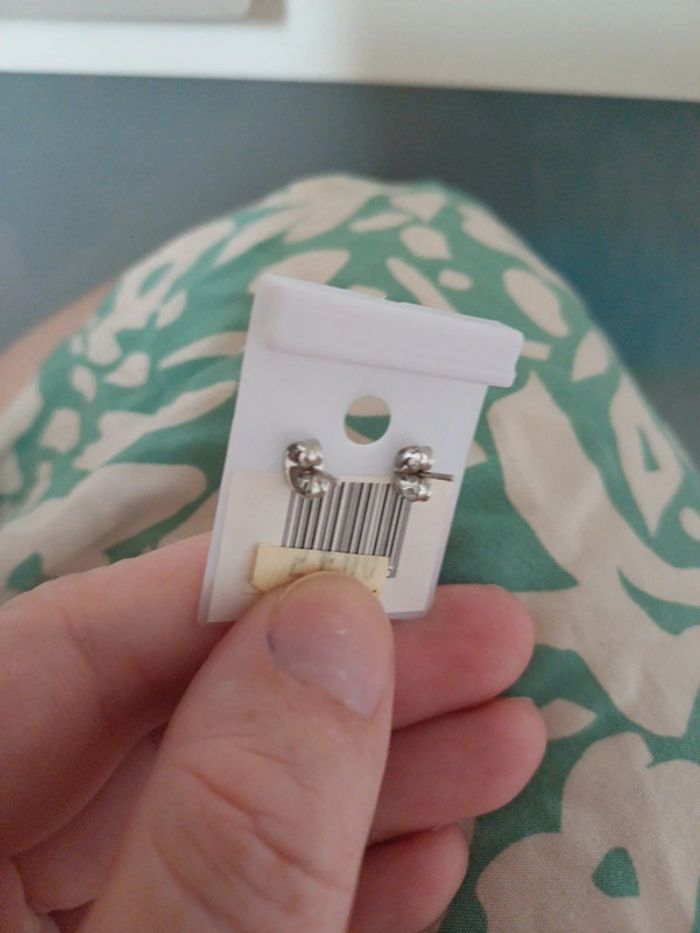 Boucle d'oreille - photo numéro 2