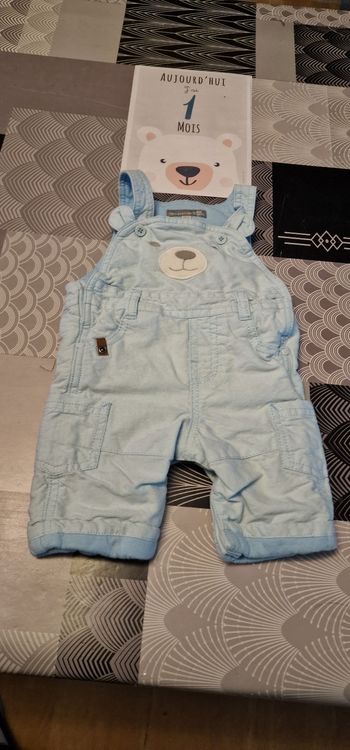 Salopette bleu ciel et blanc