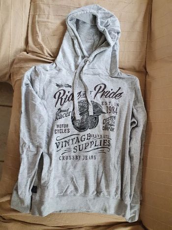 Pull à capuche Crossby