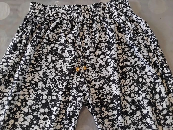 Pantalon d'été taille M - photo numéro 2