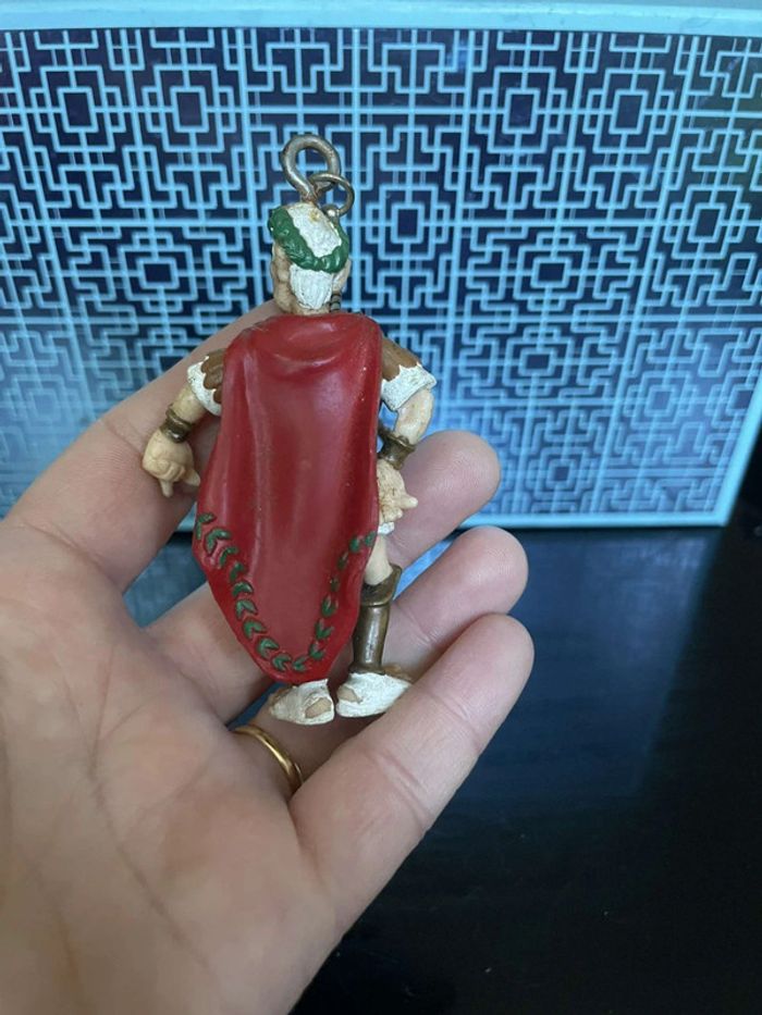 Figurine Porte-clés Vintage Asterix César Plastoy 1997n - photo numéro 4