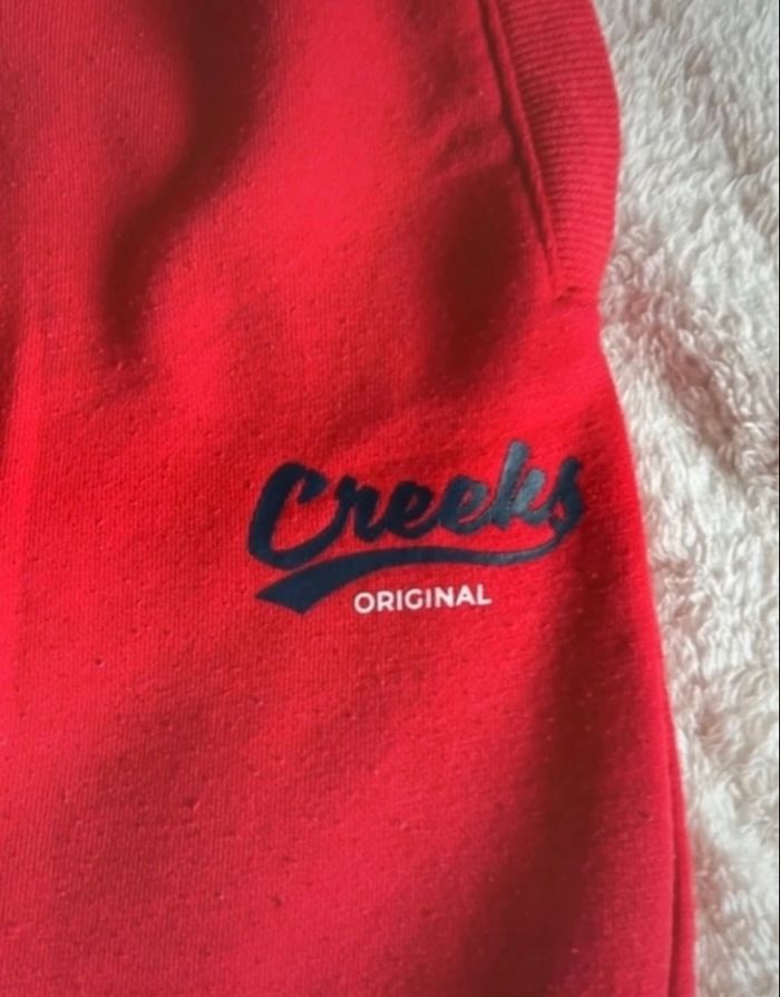 Jogging Creeks rouge taille S en bon état - photo numéro 4