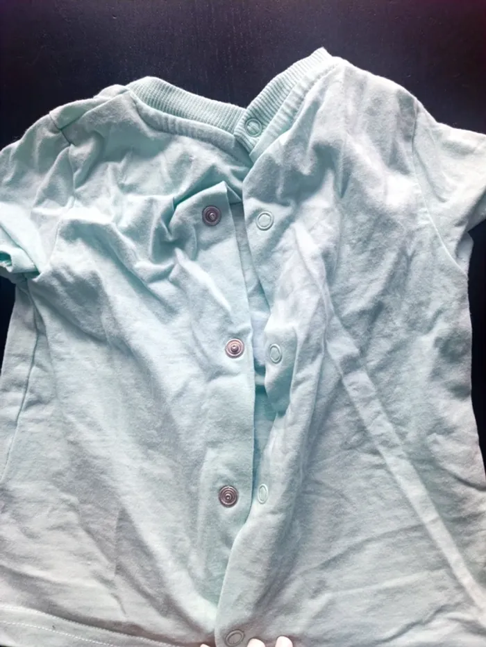 Lot de 2 t shirt 6 mois - photo numéro 3