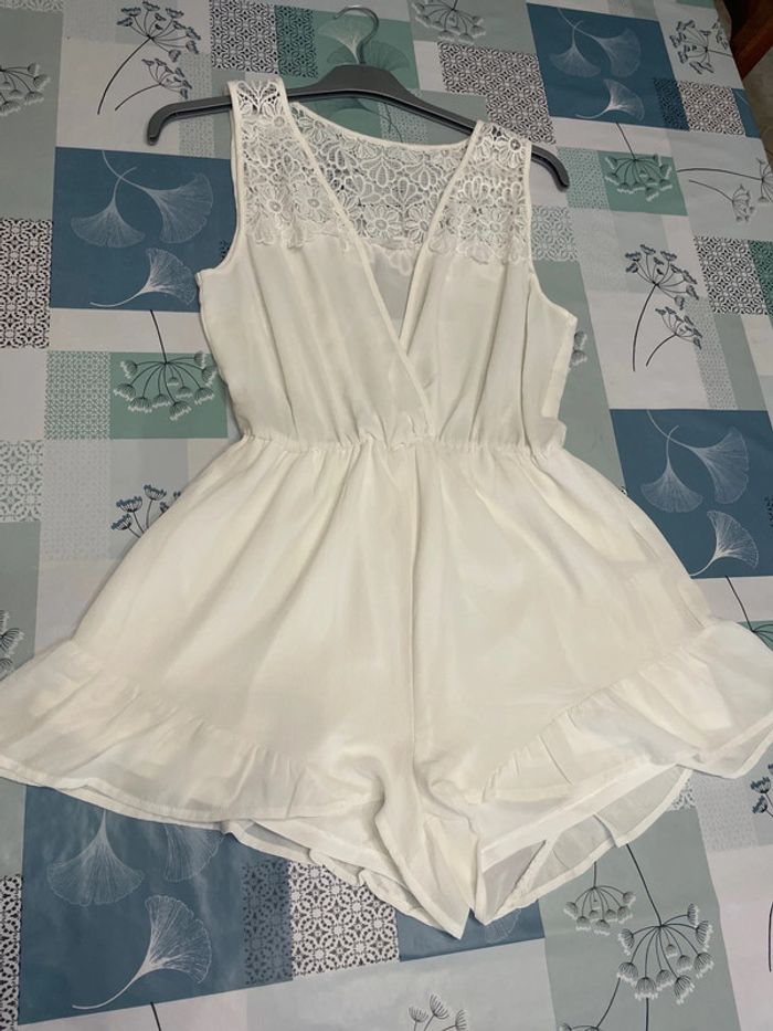 Combishort écru avec dentelle M