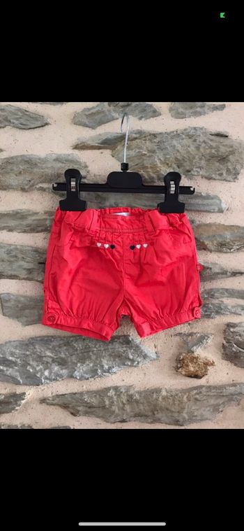 Short Okaïdi taille six mois
