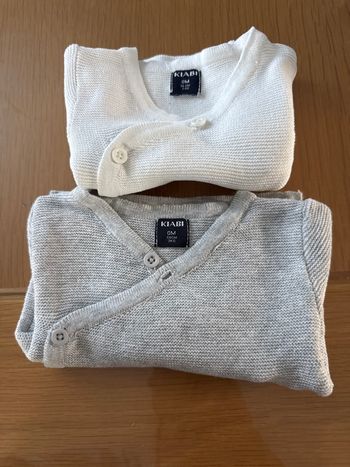 Lot de deux gilets bébé 0 mois