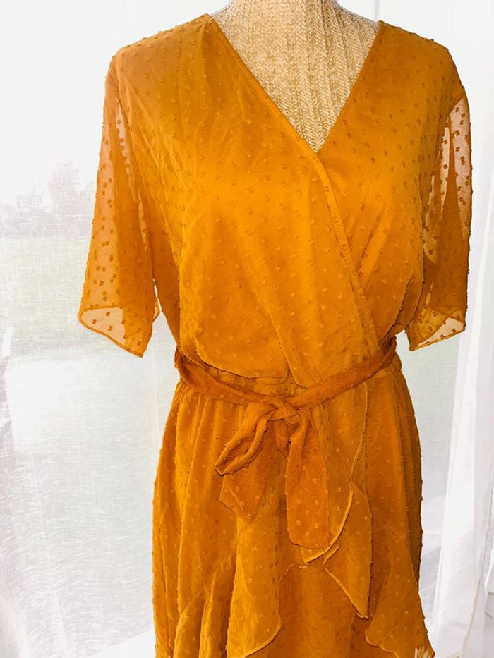 Robe moutarde - photo numéro 3