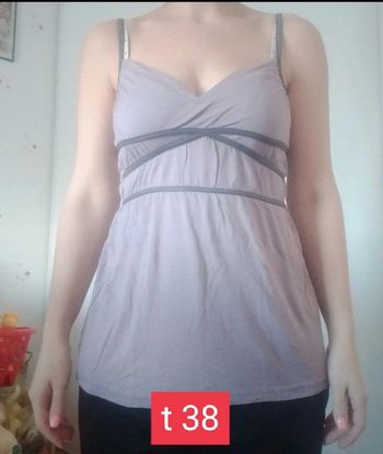 Débardeur parme. Femme. Jennyfer.
Taille 38