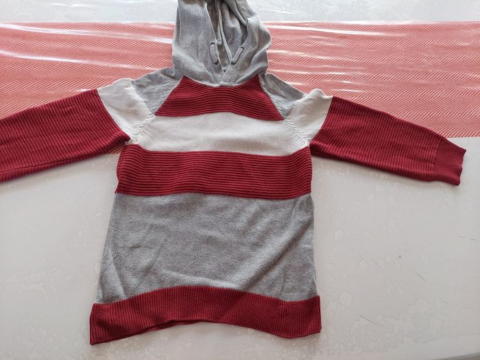 Pull a capuche 5ans