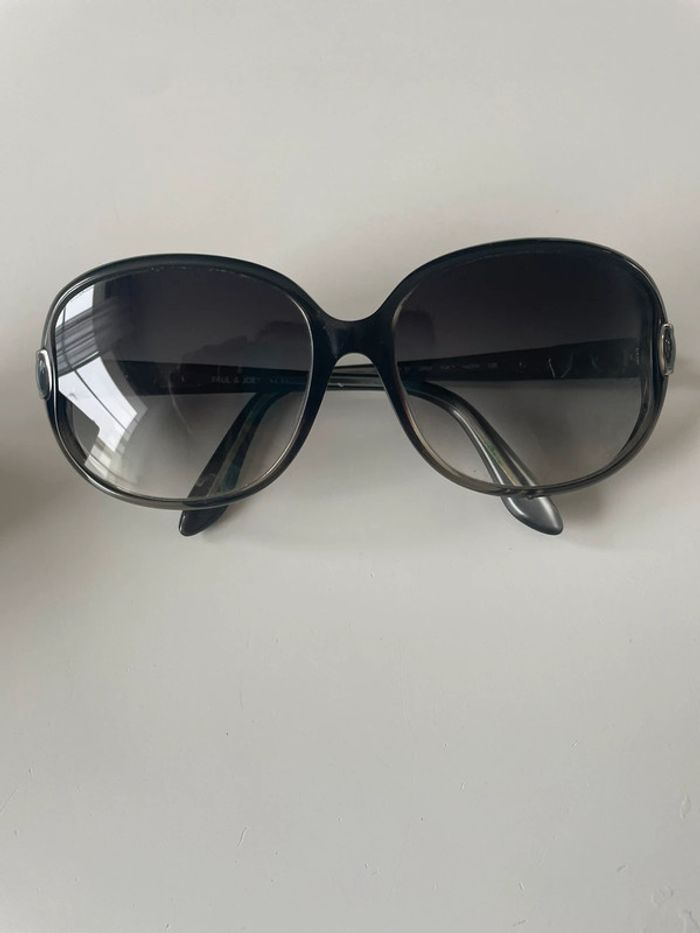 Lunette de soleil femme - photo numéro 2