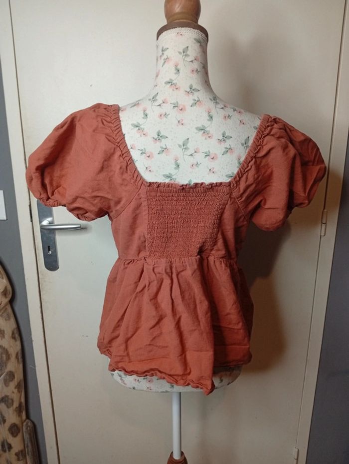 Jolie blouse 88% Coton et 12% Lin taille 40 - photo numéro 3