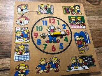 Puzzle bois horloge