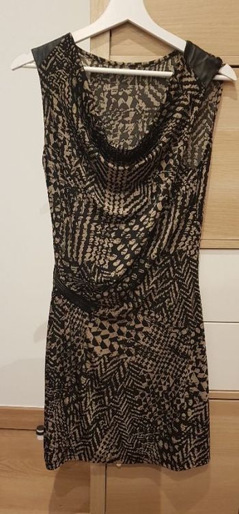 Robe légère. T.38.