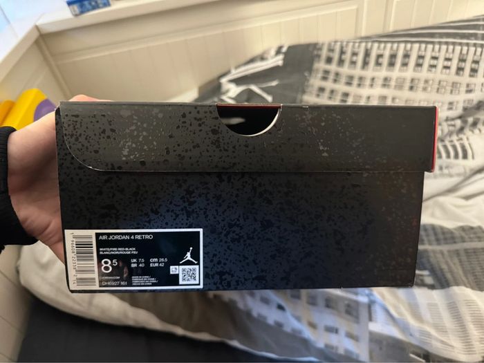 Air Jordan 4 Retro Red Cement Taille 42 - photo numéro 5