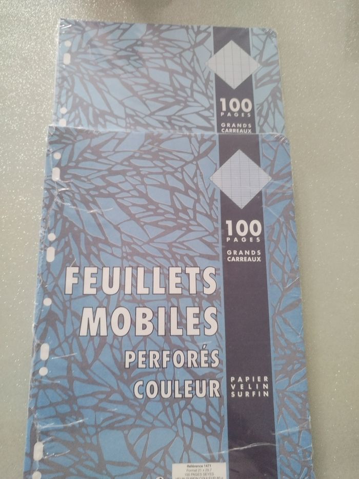 Lot d'affaires scolaires - photo numéro 9