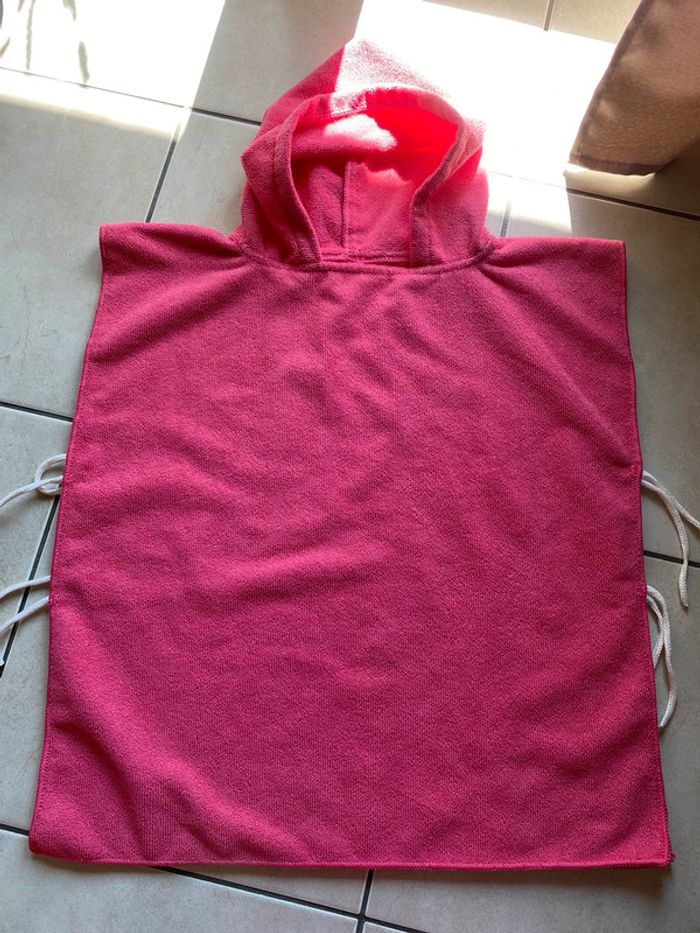 Poncho de bain microfibre rose fille avec capuche - photo numéro 2