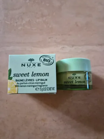 Nuxe sweet lemon baume levres