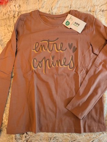 Haut fille 10 ans neuf