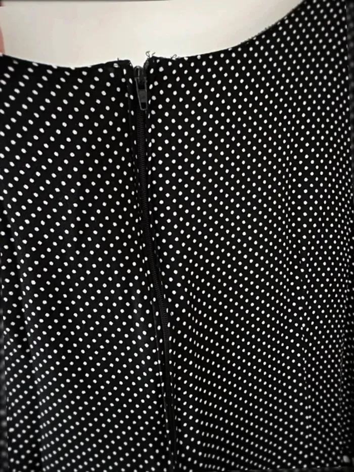 Robe noire femme taille 48 - photo numéro 7