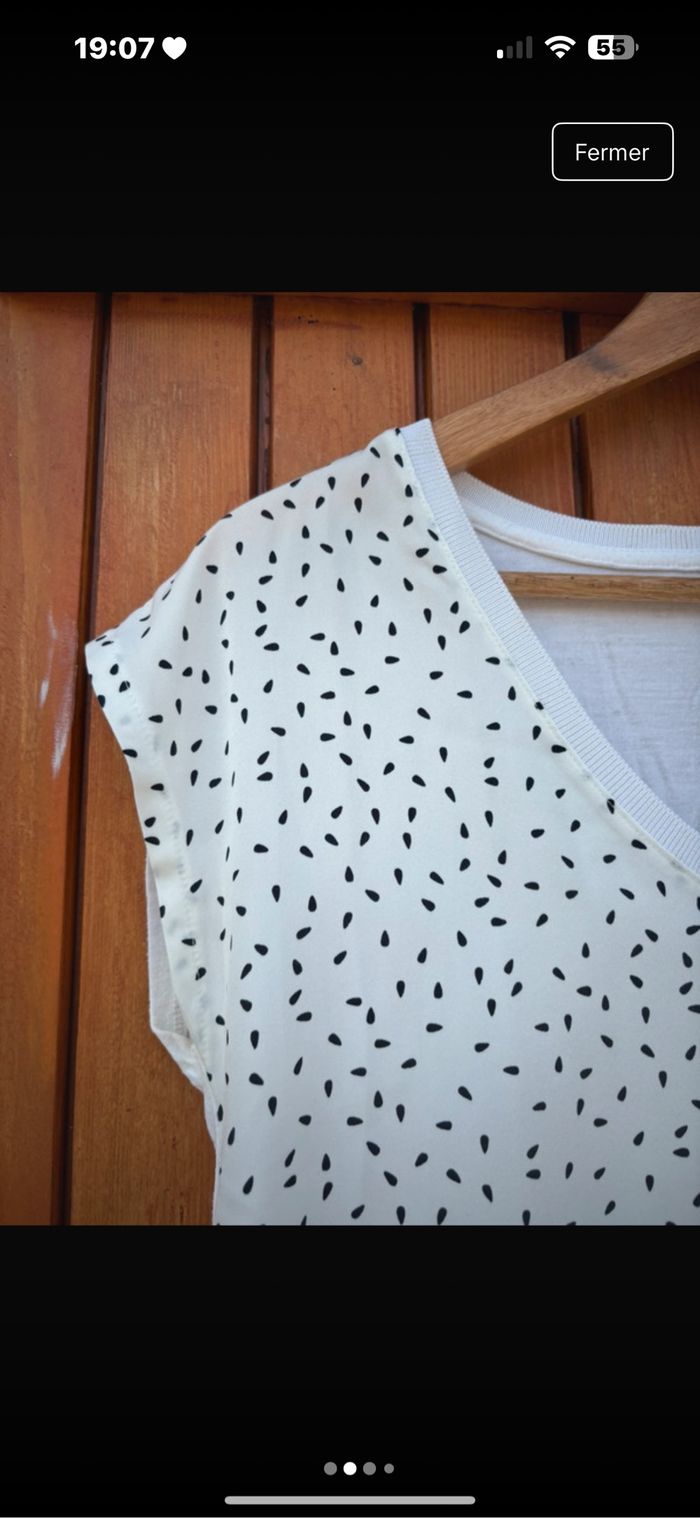 T-shirt blanc à motif noir/bleu marine - photo numéro 2