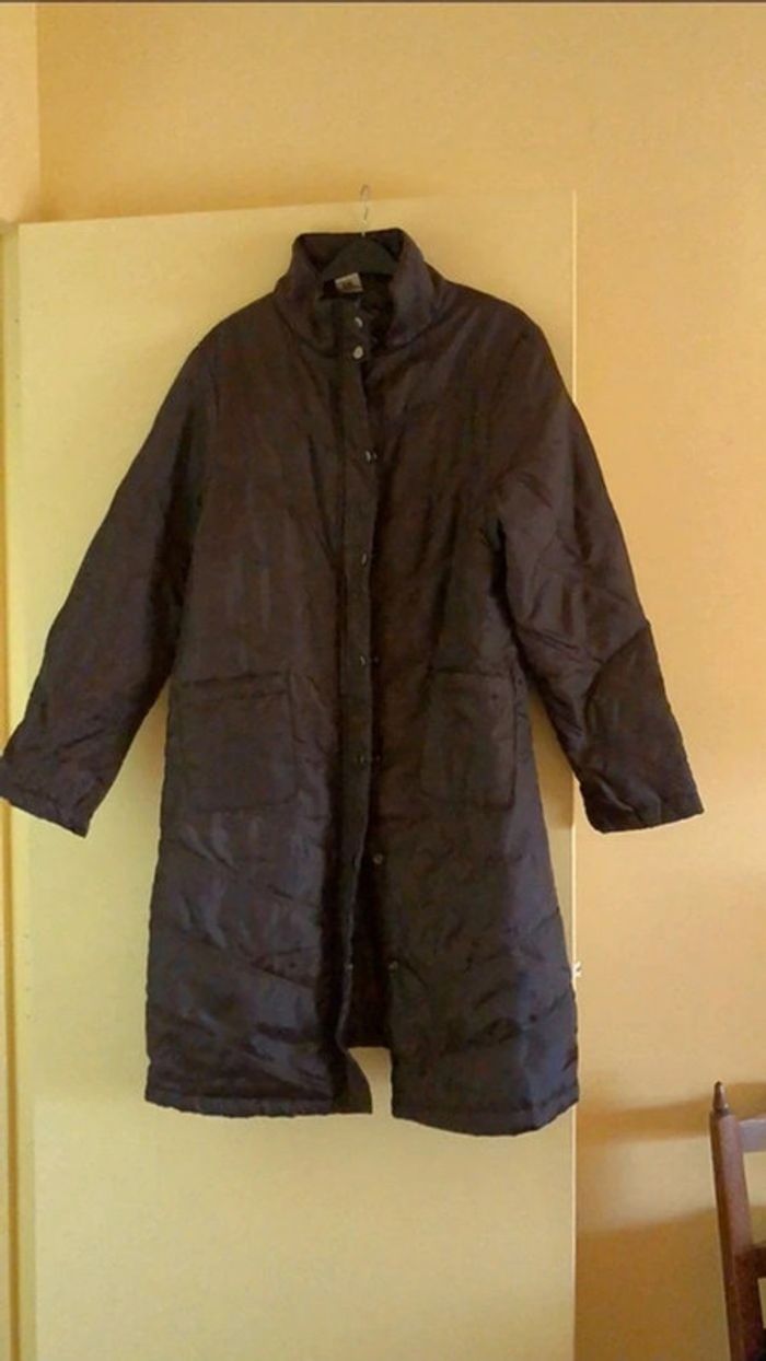 Doudoune longue marron. T.38-40