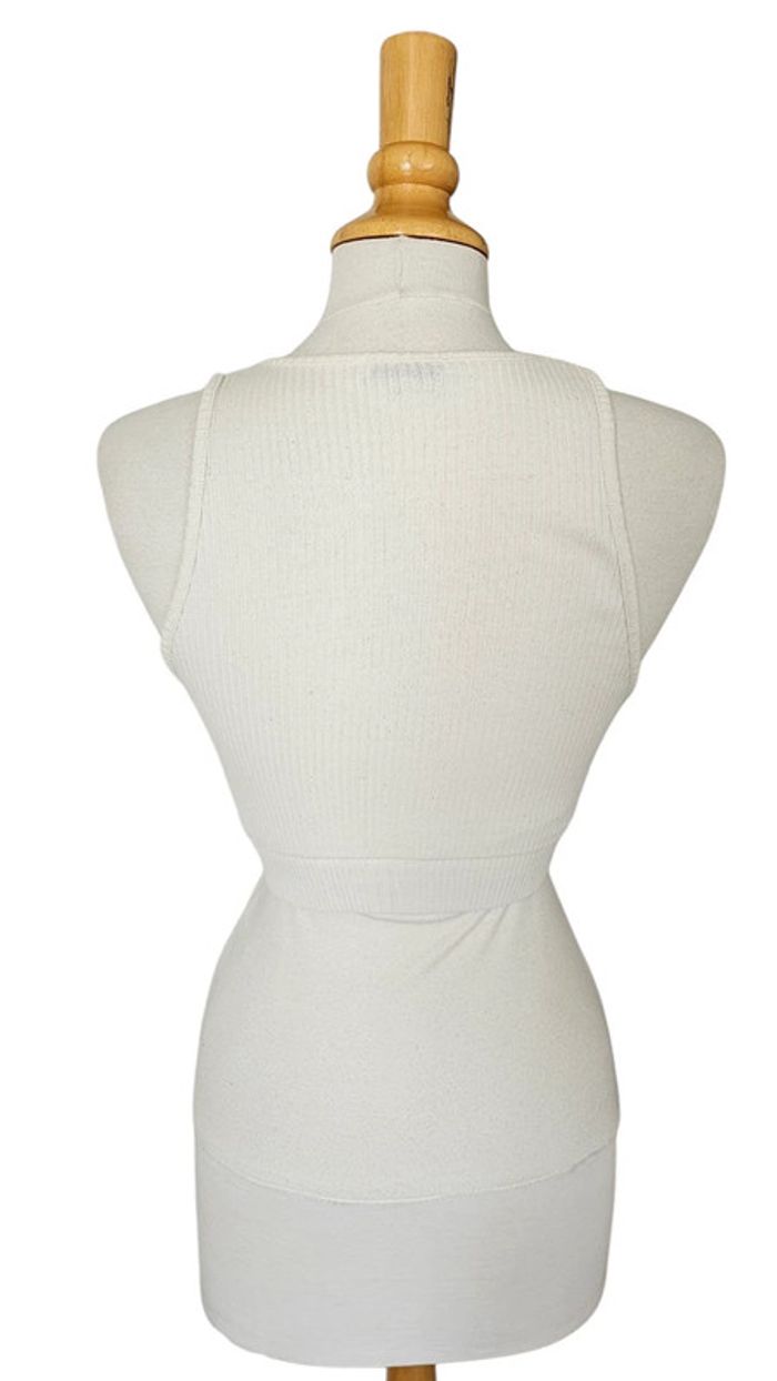 tops court Zara crème taille S - photo numéro 2