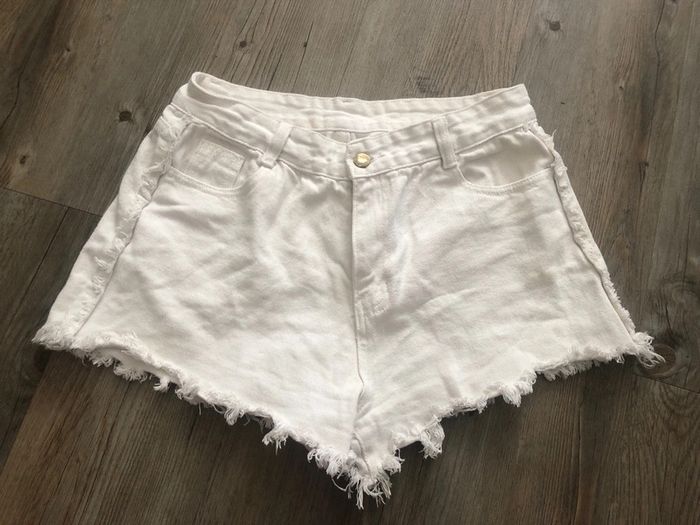 Short mini