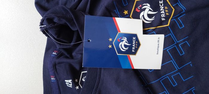 Tshirt manche courte Mbappe 10 FFF 12 ans - photo numéro 5