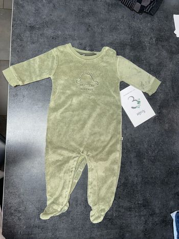 Pyjama bébé dino