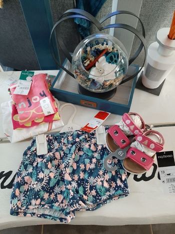 Lot de vêtements neufs BB filles 👧🏼 9 mois