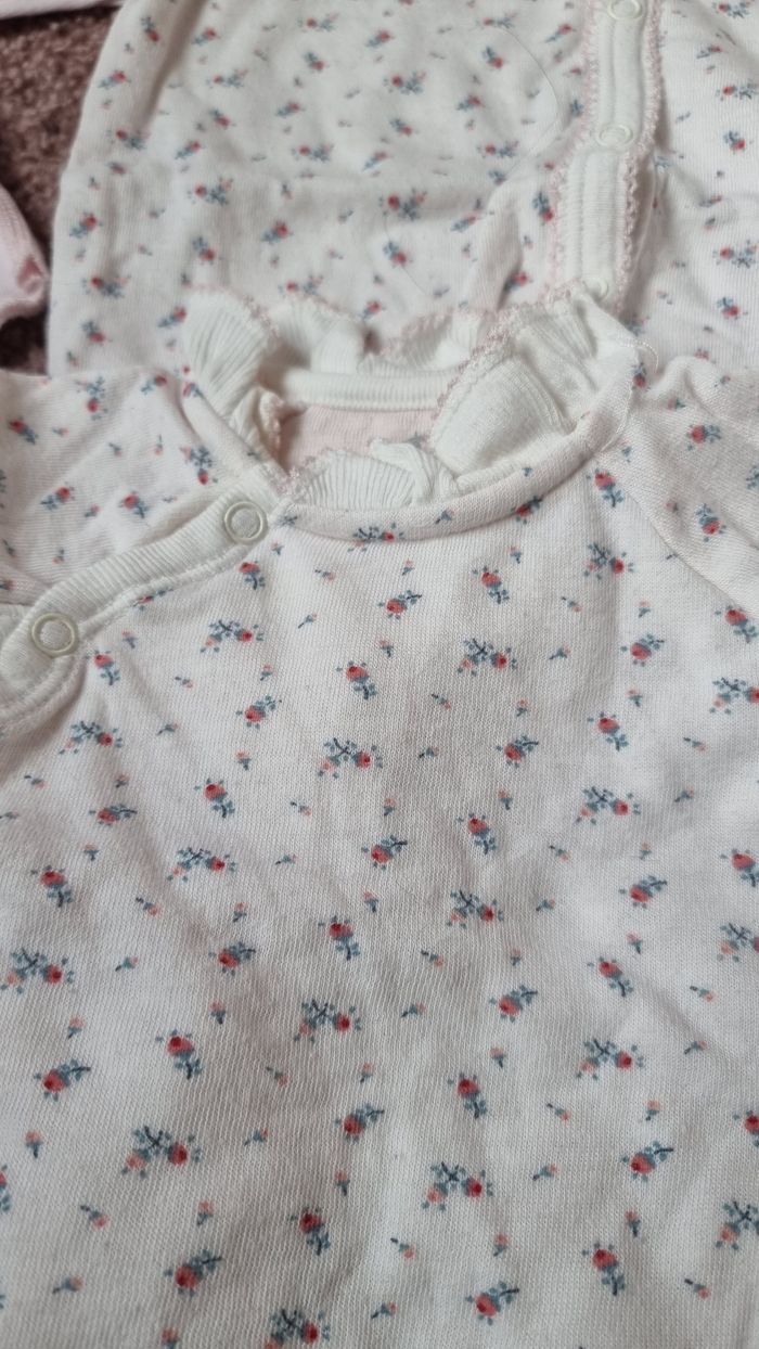 Lot Petit Bateau 3 mois - photo numéro 2