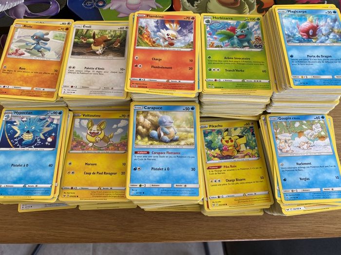 Lot de 100 cartes Pokémon